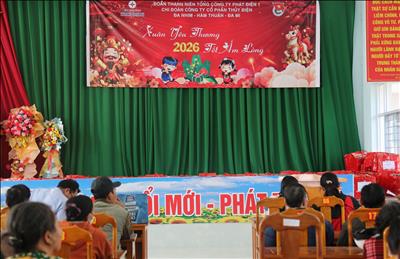 CÔNG TY ĐHĐ: ẤM ÁP NGHĨA TÌNH TỪ CHƯƠNG TRÌNH “XUÂN YÊU THƯƠNG - TẾT ẤM LÒNG” NĂM 2026